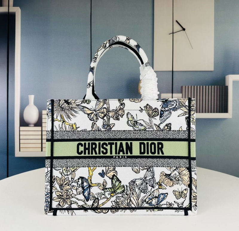 Dior Shopping Bags